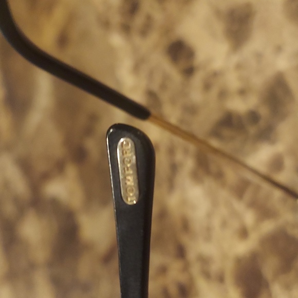 Tom Ford Sunglasses - Picture 3 of 4